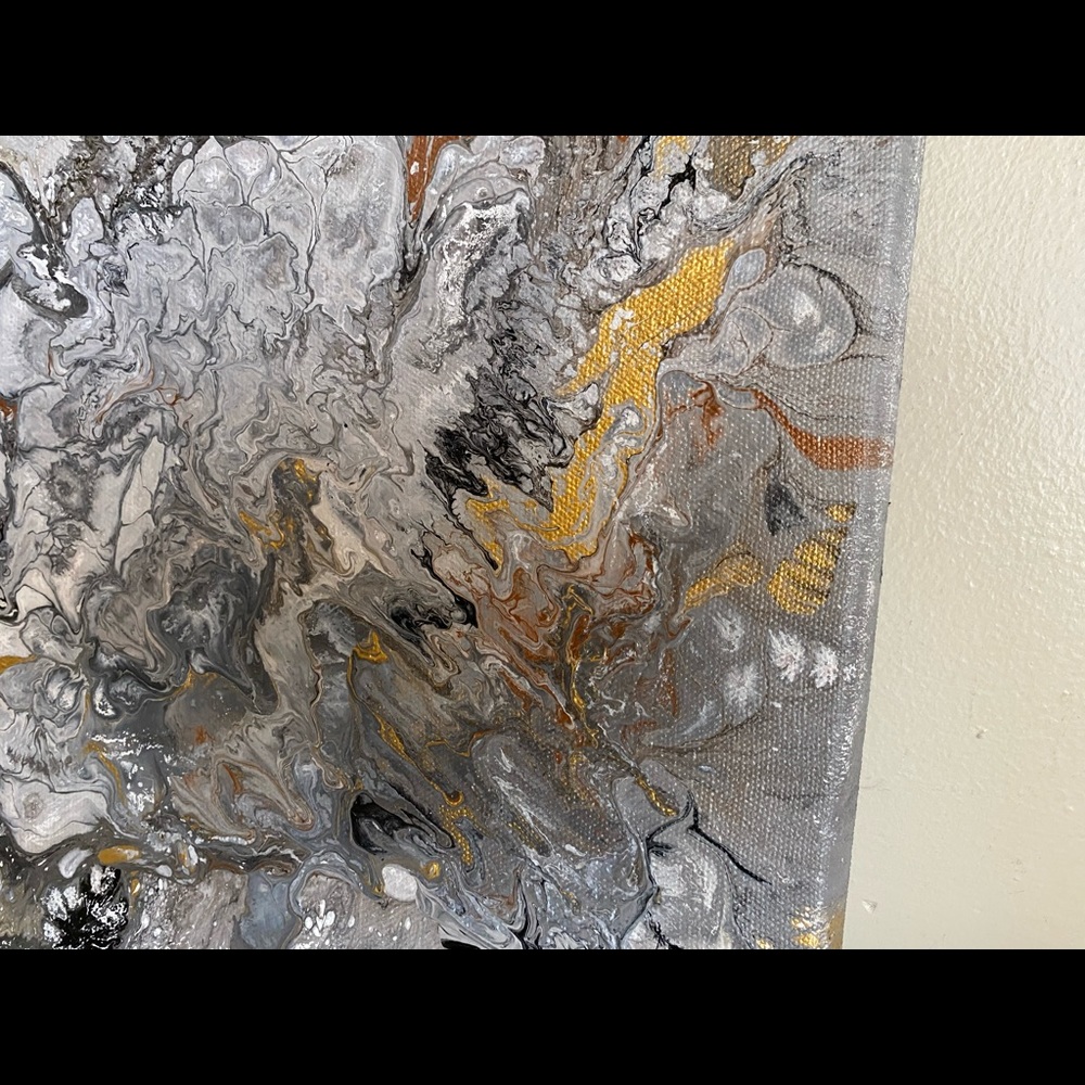 Flowing artwork painting - Picture 7 of 9